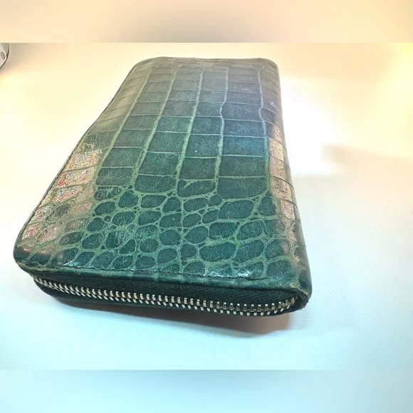 Miu Miu Continental Croc Embossed Zip Wallet Rare Verde Petrolio Authentic - Picture 4 of 14